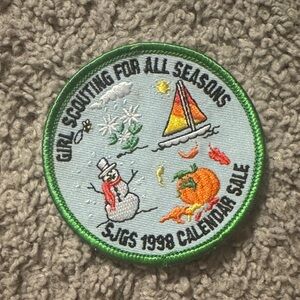 Vintage 1998 Girl Scout Badge